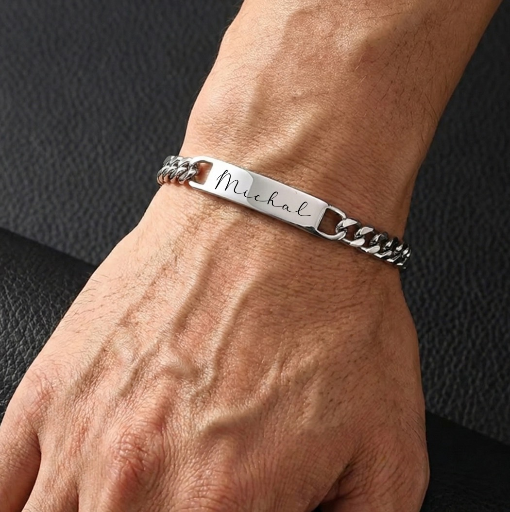 Náramek se jménem z nerezové oceli